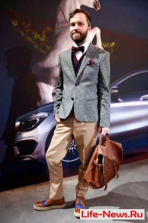     Mercedes-Benz Fashion   