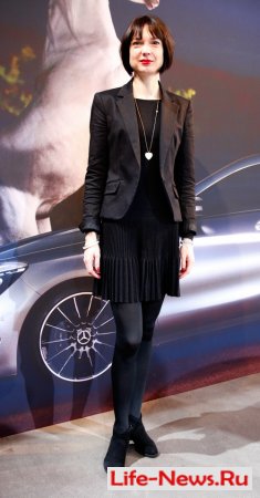     Mercedes-Benz Fashion   