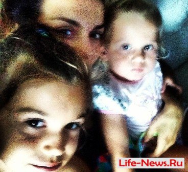 Анна Седокова опубликовала фото своих детей
