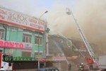 В Москве боролись с масштабным пожаром