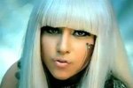 Леди Гага примерила образ Сальвадора Дали 