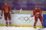 Сборная России по хоккею провела первую тренировку
