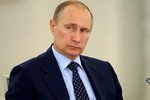 Путин по телефону обсудил украинский кризис с генсеком ООН