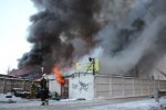 В Петербурге сгорел автосервис на улице Аккуратова