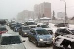 Сильнейший снегопад осложнил жизнь Омска