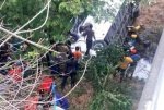 В Панаме пассажирский автобус рухнул с моста, много жертв и пострадавших