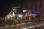 На юго-востоке Франции поезд протаранил школьный автобус